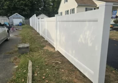 Quality Vinyl Fence Installation